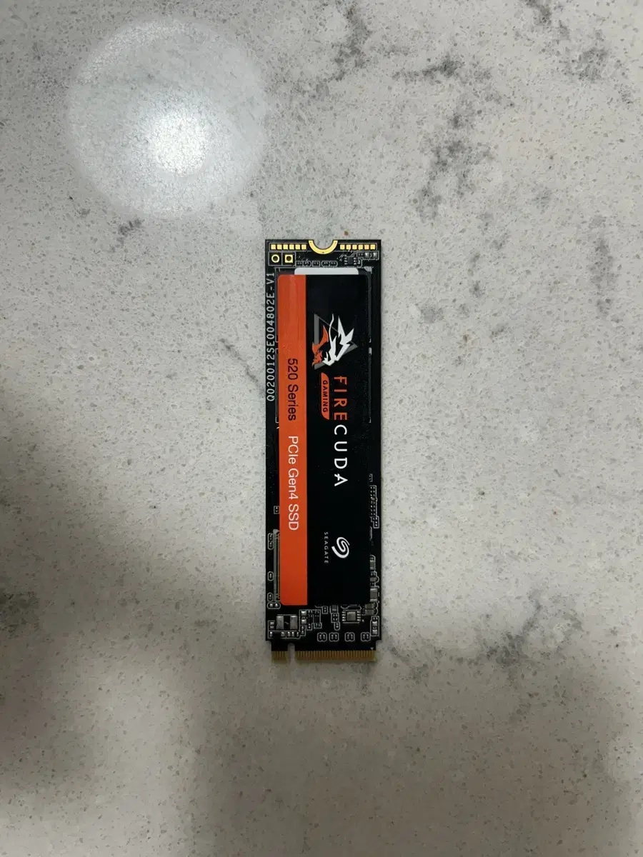 m.2 Nvme fire cuda 520 2tb 팝니다