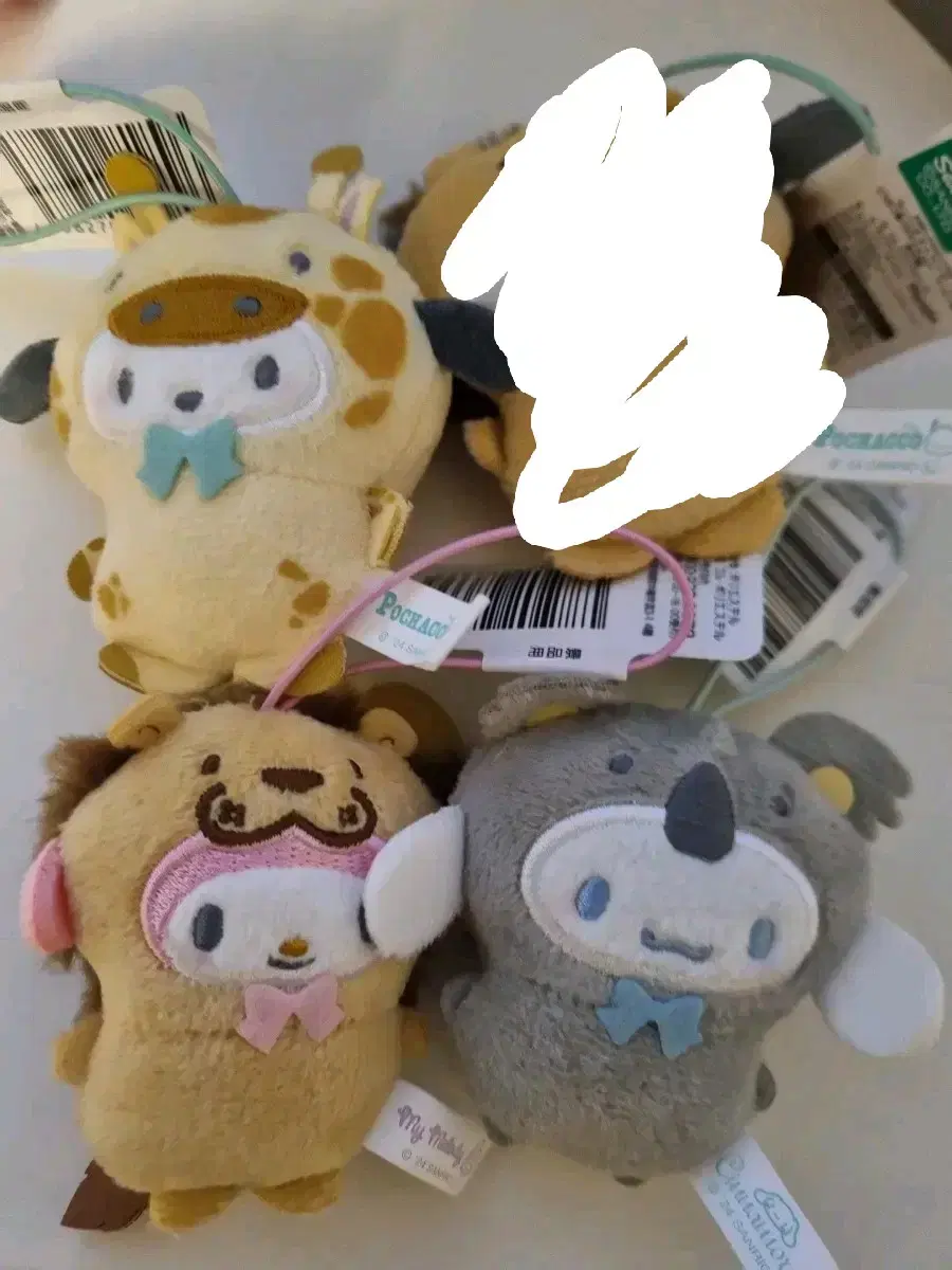 San Rio Pochaco Cinnamoroll Mimelody Koala Giraffe Lion doll keyring