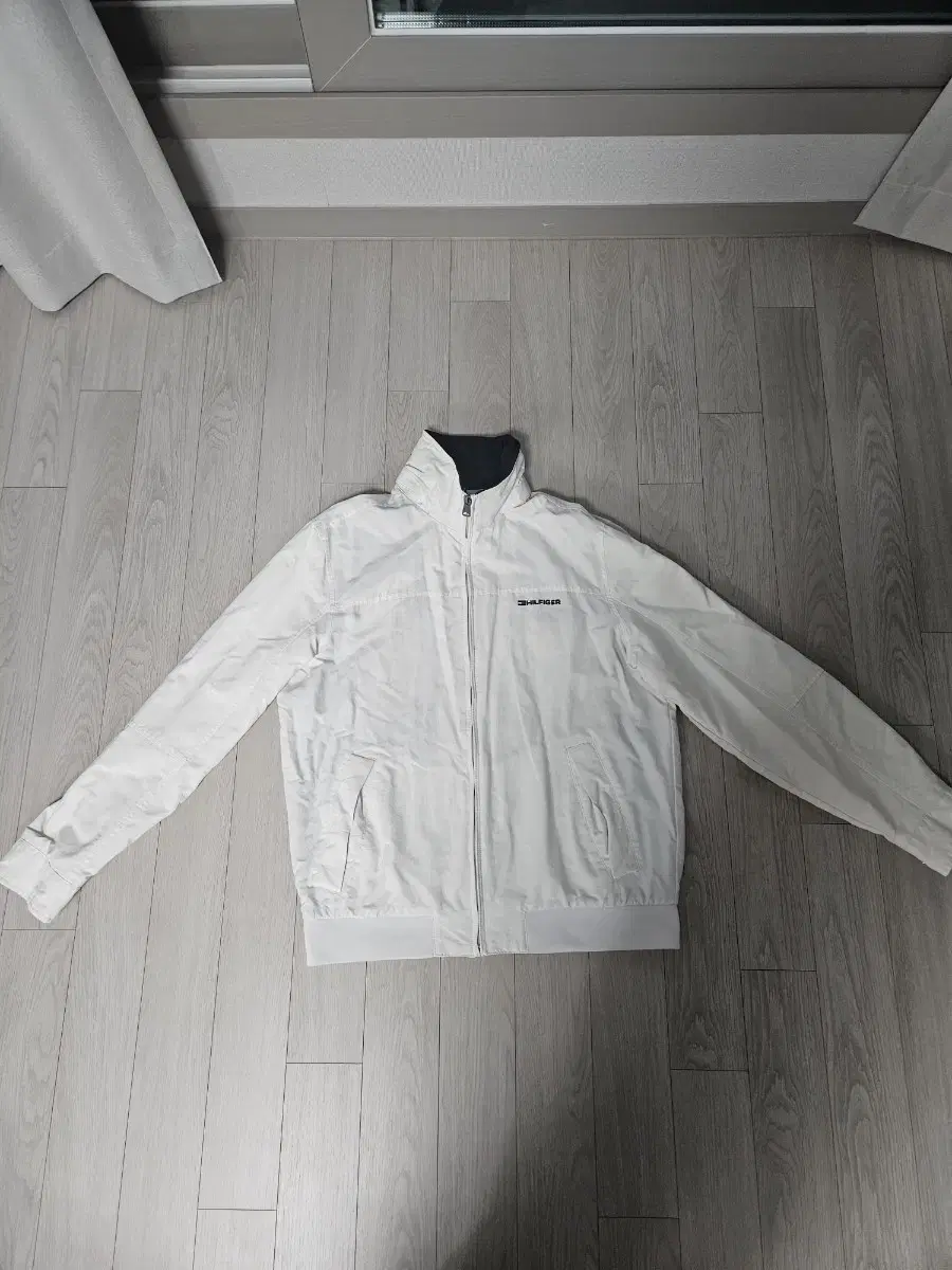 Tommy Hilfiger White Windbreaker Jumper