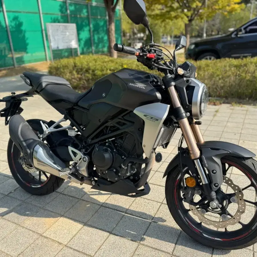 혼다 cb300r 21년형 abs 블박튜닝 팝니다