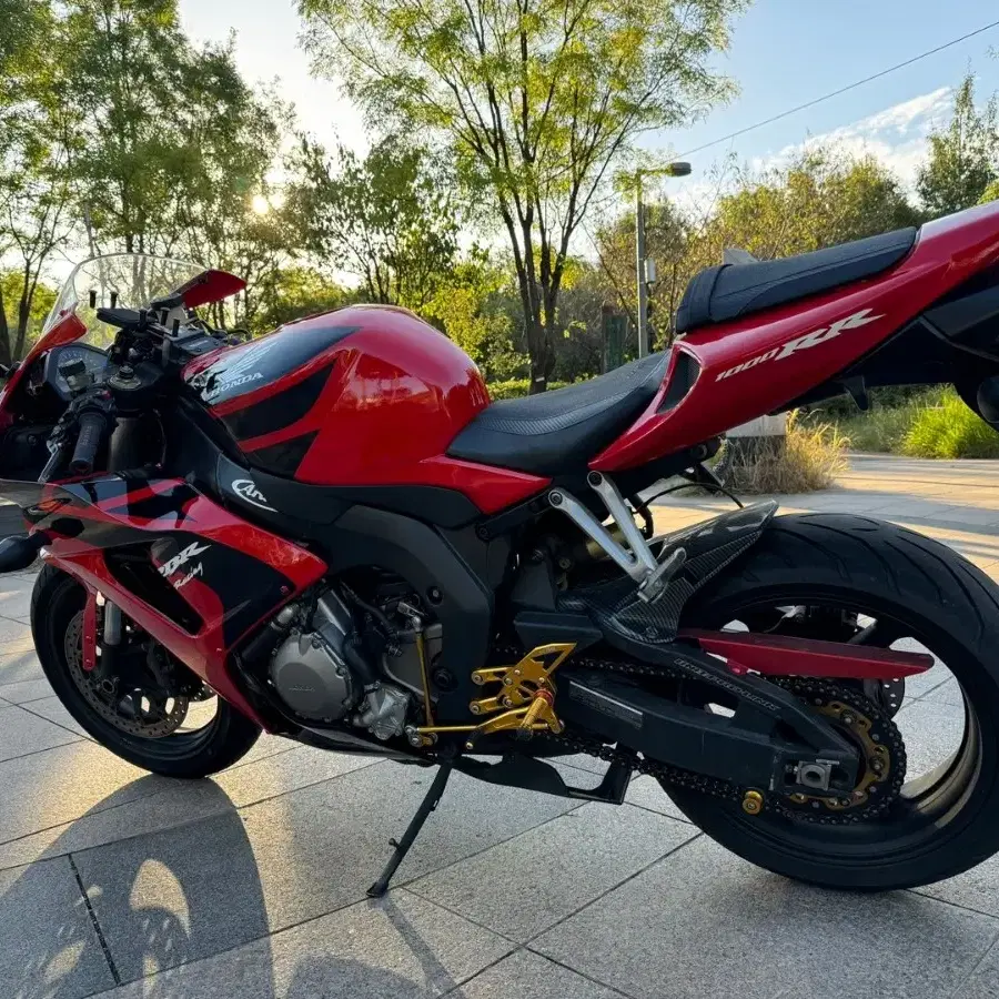 혼다 cbr1000rr 07년식 짧은키로수 팝니다