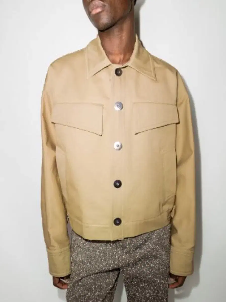 (52) Bottega Veneta Dense Twill Trucker Jacket Beige