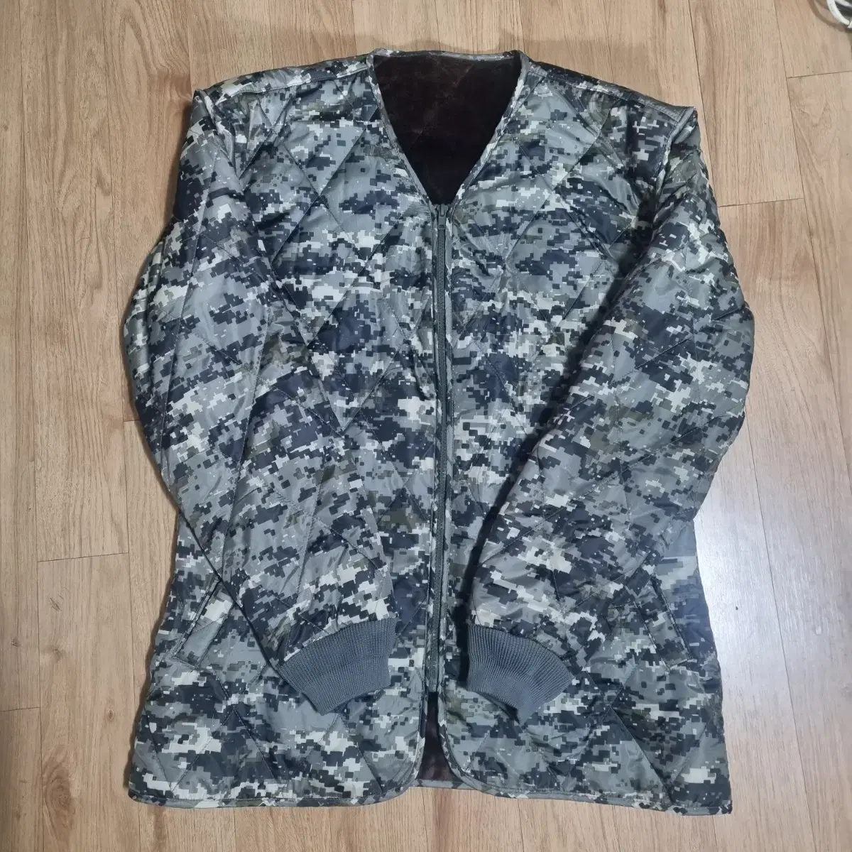 Military Men's Jumper100