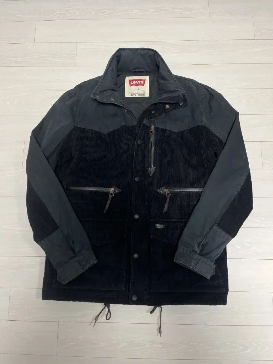 Levi's Mountain Parka L