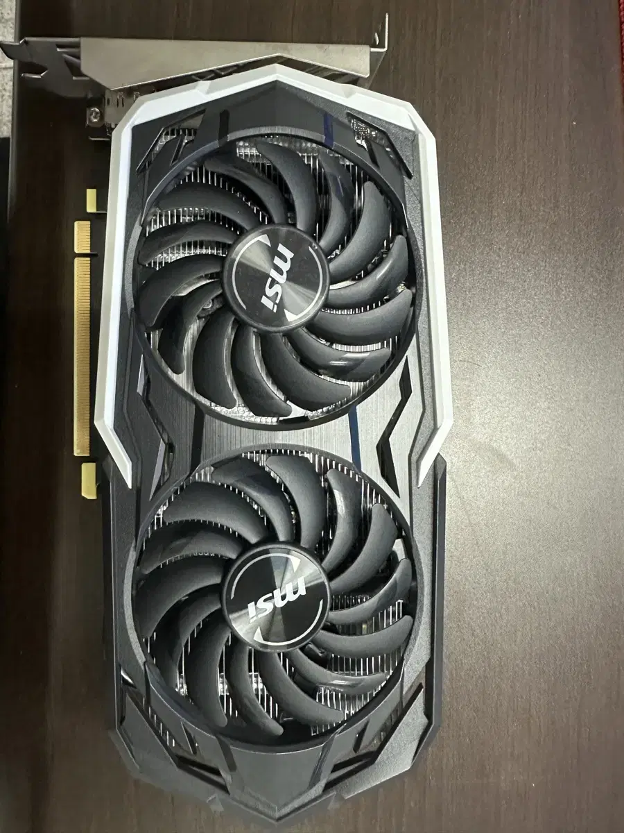 MSI gtx 1660 그래픽카드 팝니다.