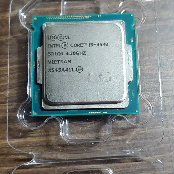 i5 4590 3개 i5 4590T 1개 ssd 256g 128g