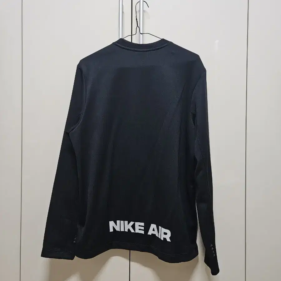 NIKE AIR 나이키에어 맨투맨 정품(새상품) 남여공용