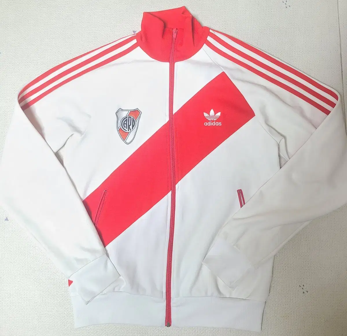 Adidas Tracktop Reverse Plate Jersey size 95 is true to size.