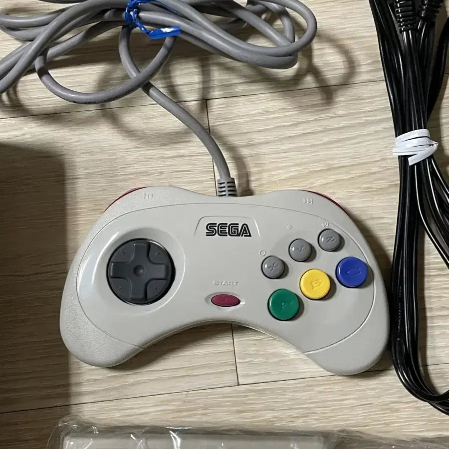 뉴 세가새턴 Sega Saturn 화이트 HST-0019 A급 박스셋