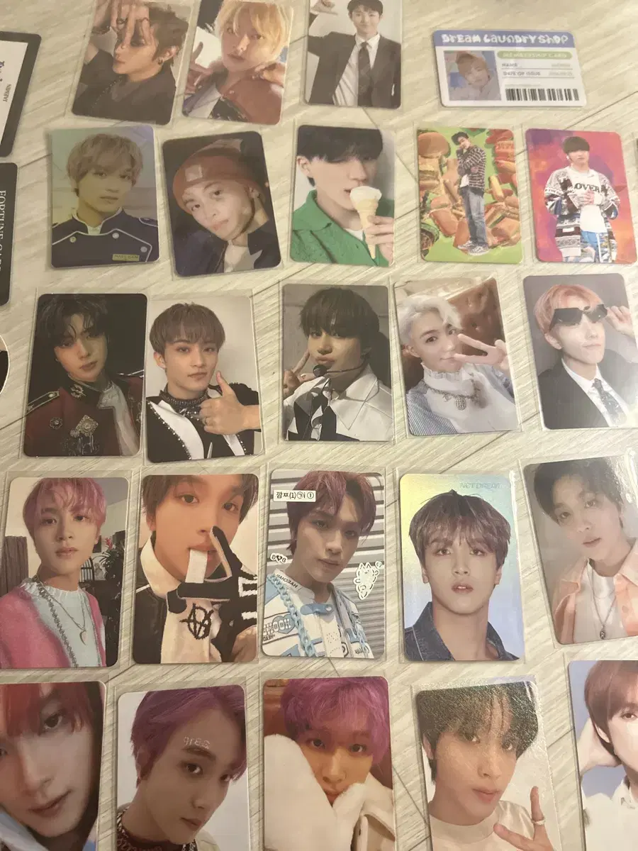 nct dream 127 nct photocard photocard haechan doyoung mark jungwoo ji sungjae jaemin