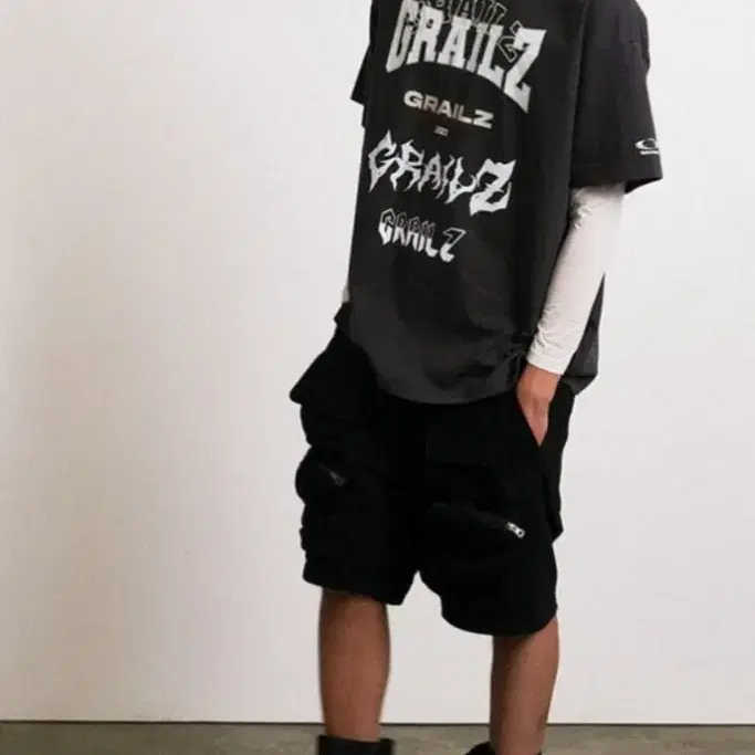 ★GRAILZ★ LAYERED PANEL SHORTS BLACK GR23SSMP01BK GRAILZ - Layered Panel Shorts | HBX - Globally Curated