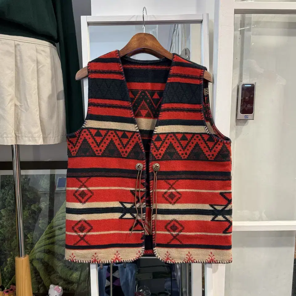 90s Navarjo vest