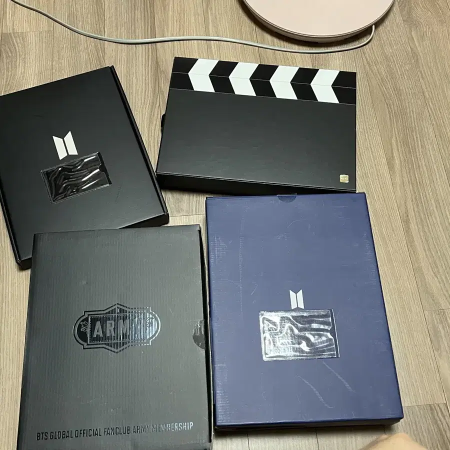 방탄소년단 bts dvd 싸게 팔아요 메모리즈 시즌그리팅 멤버쉽 키트