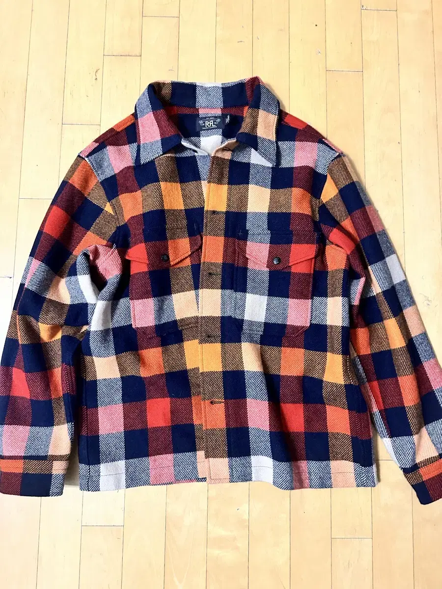 Double L Flannel Shirt L (35 for 18/19 Deals)