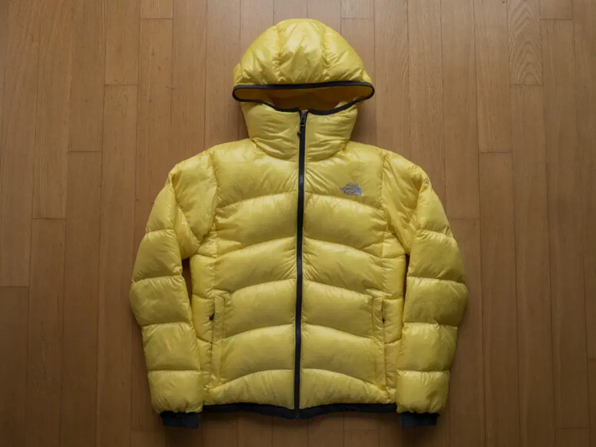 THE NORTH FACE / Aconcagua Hoodie Puffer