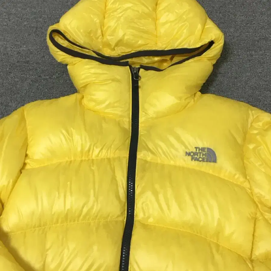 THE NORTH FACE / Aconcagua Hoodie Puffer