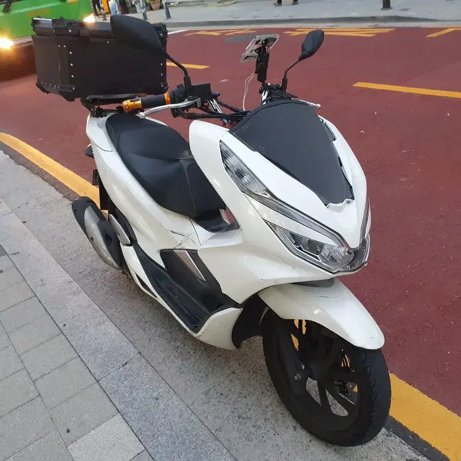 20년식 PCX125 98000 80만원