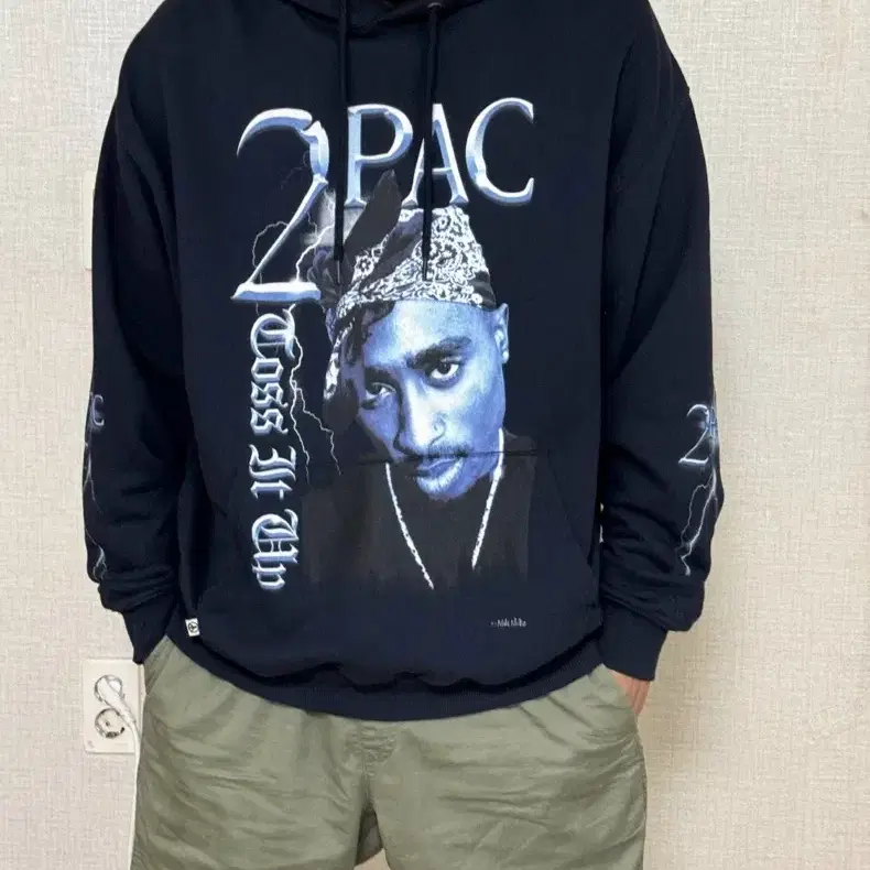 피지컬 에듀케이션 디파트먼트 2PAC 투팍 콜라보 후드티 L XL