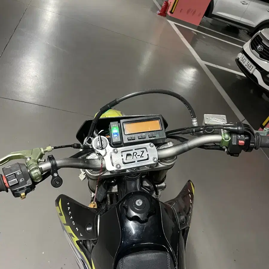 drz400