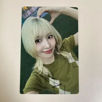 트와이스 팬미팅 야간 공연 입장 혜택 트레이딩 카드 허벅지