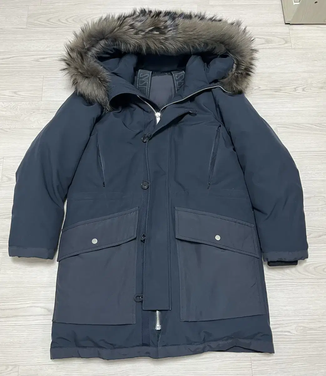 System Homme Foxfur Goose Down Padding for Sale! Size 95