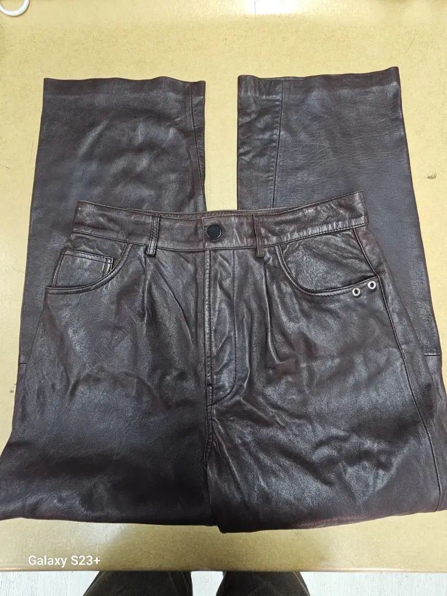 Zara Sheepskin Pants31