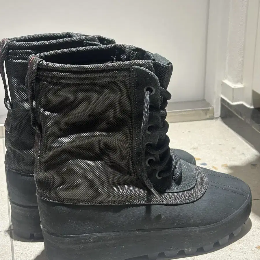 아디다스 이지 부스트 adidas yeezy 950