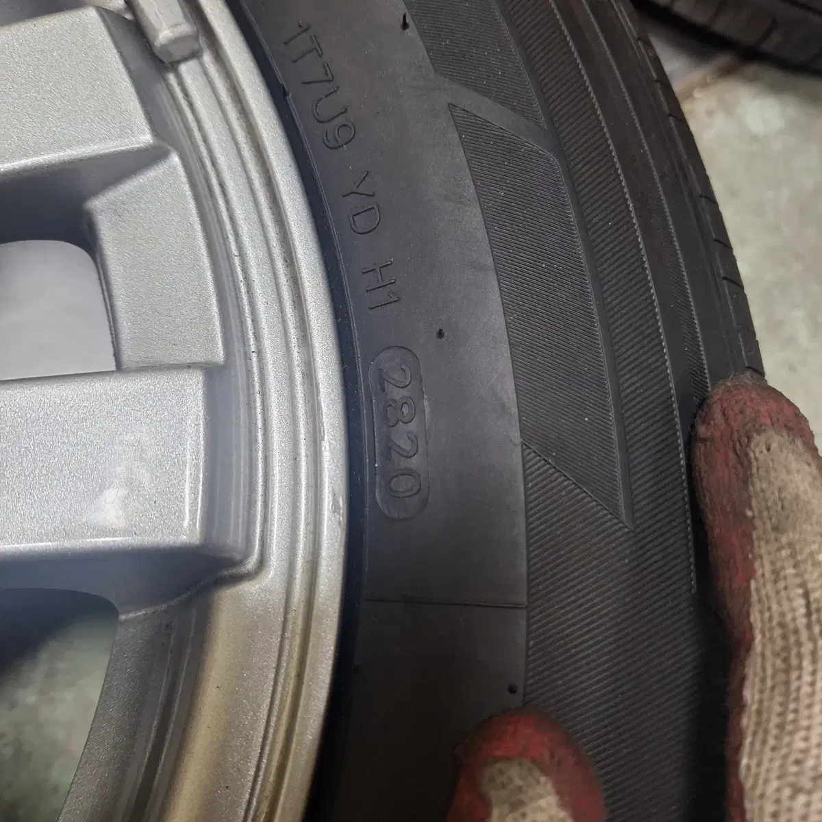 올란도 16인치 휠타이어 TPMS 휠너트 풀셋트