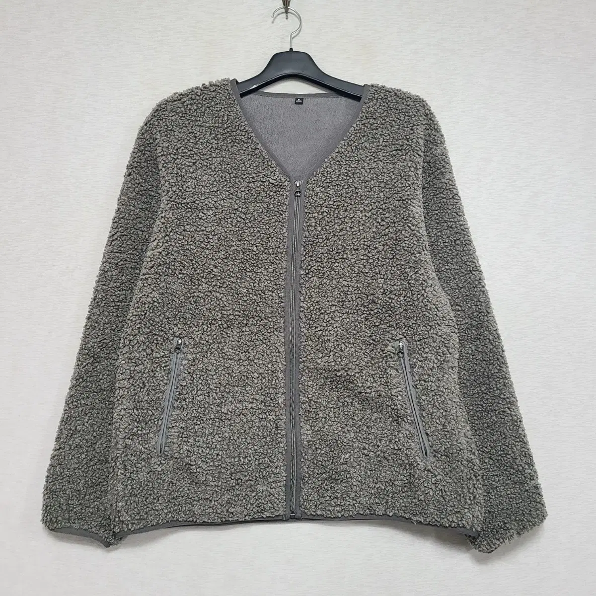 Uniqlo Charcoal fleece jacket Unisex100-105 â'¬1022