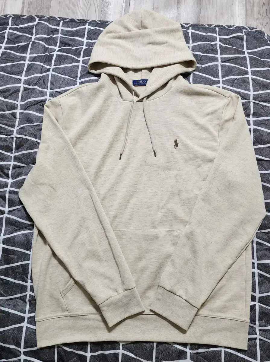 Polo hoodie