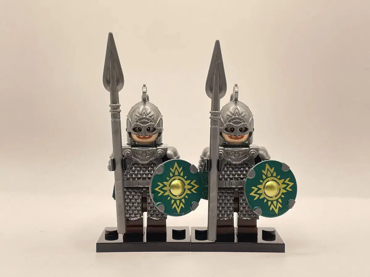 2 LEGO (compatible) Lord of the Rings figures