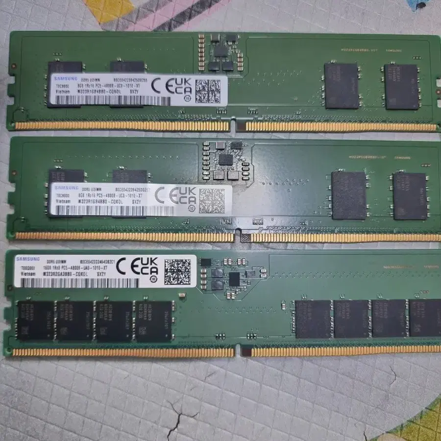 삼성 ddr5 4800 8gb 2장, 5600 16gb 1장 팝니다