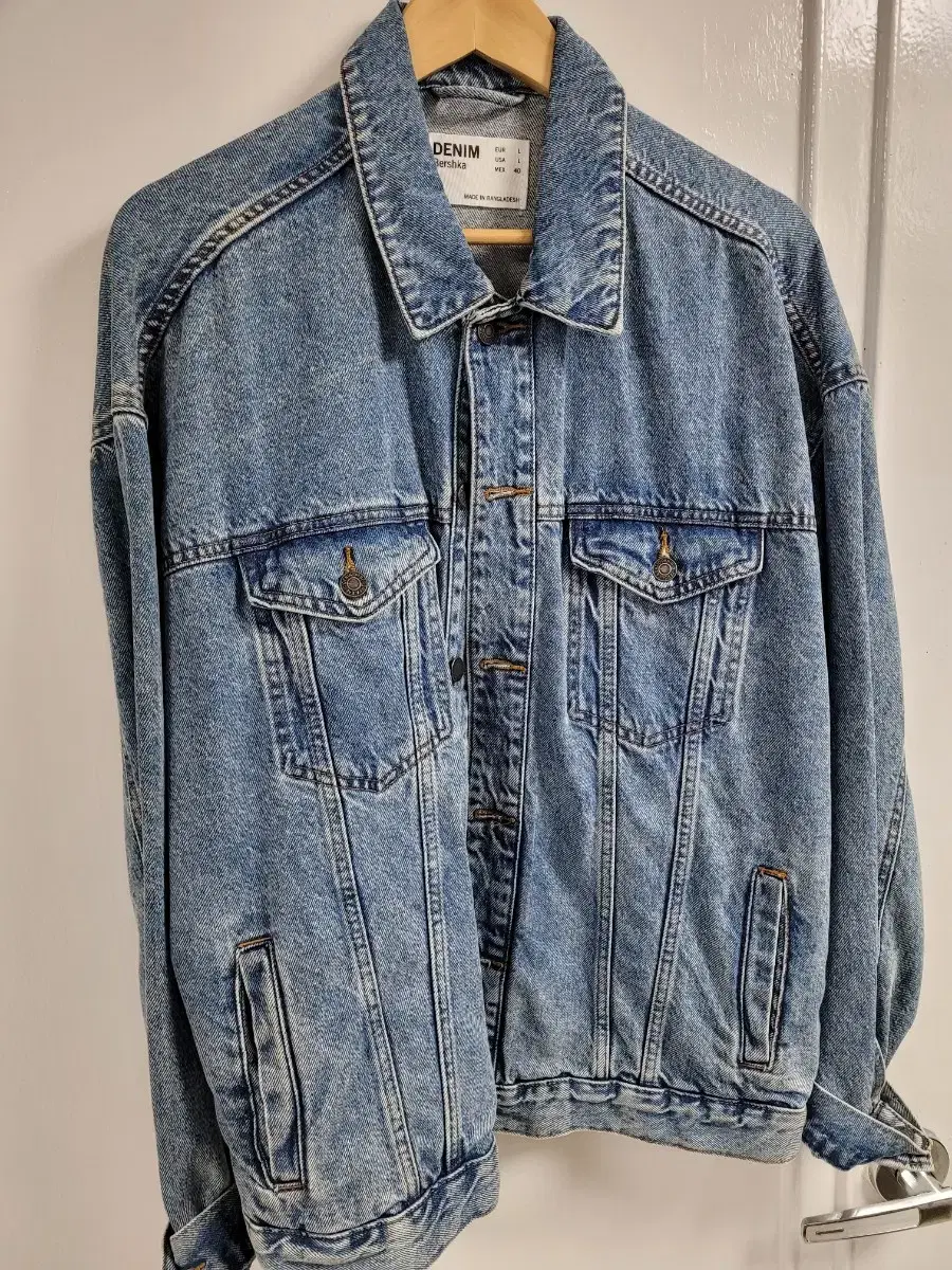 (L) 1 wear of Buschka Denim Jeans Jacket