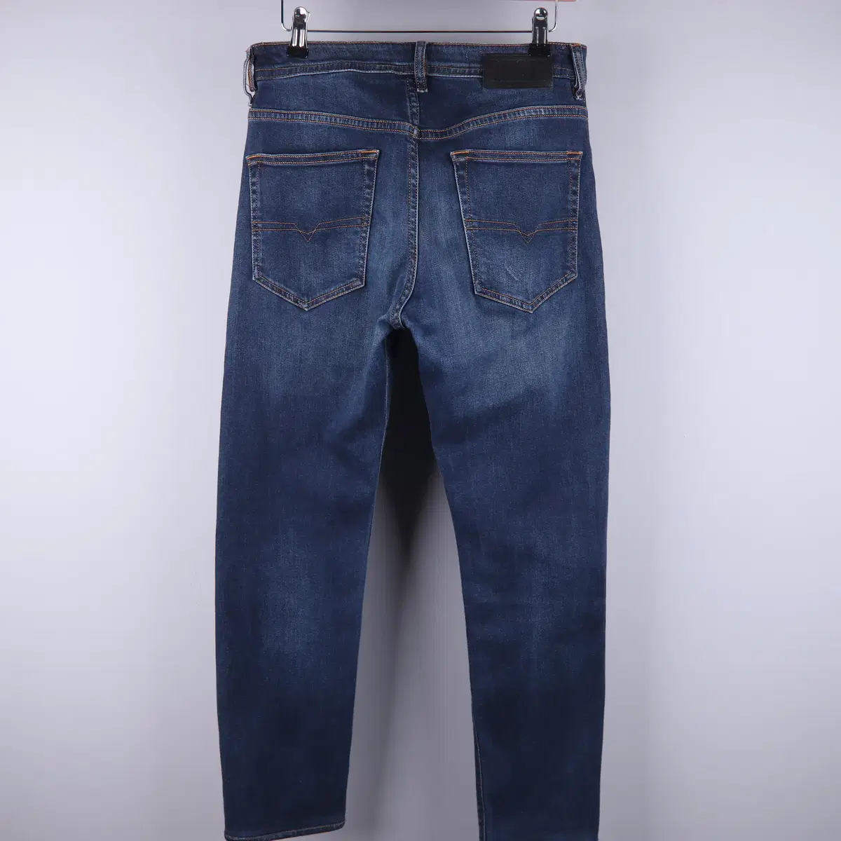 디젤 청바지 Buster 009MA Tapered Jeans (30)