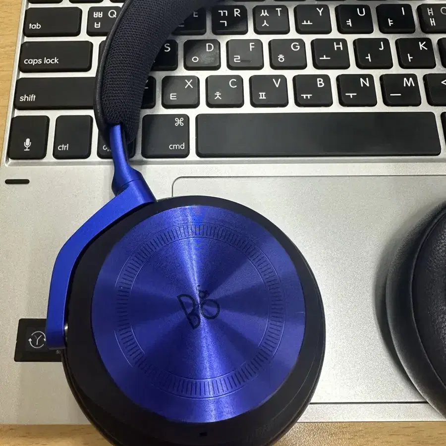 Beoplay hx  blue