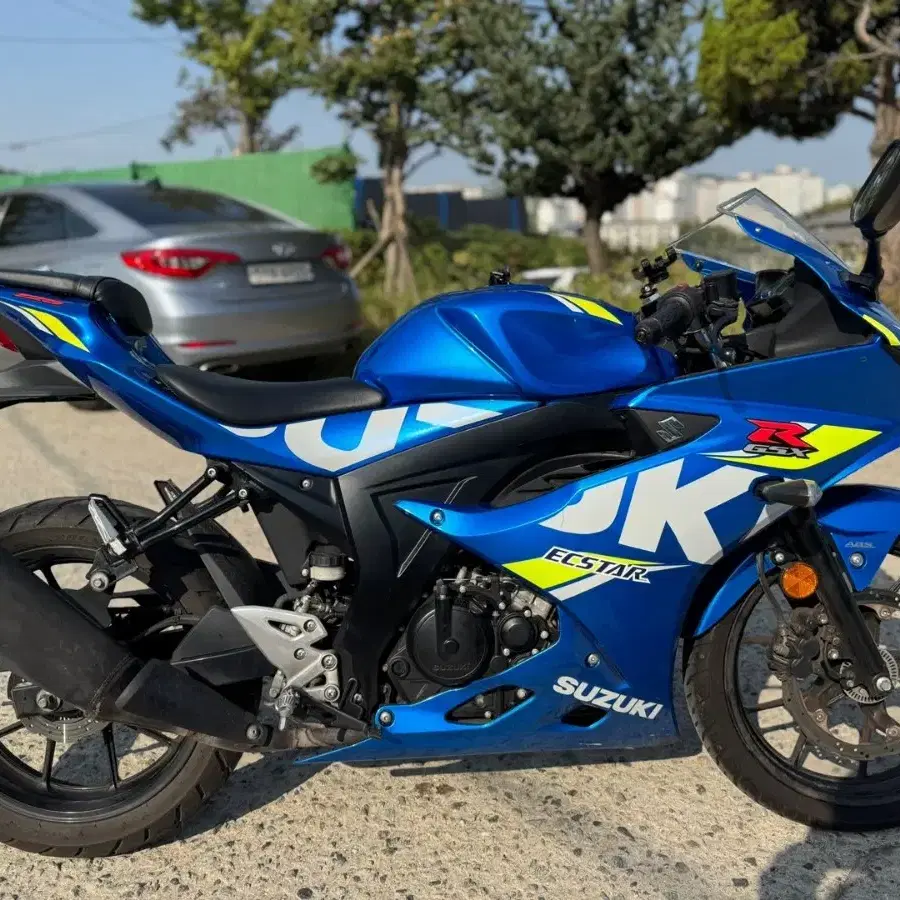 스즈키 gsx-r125 20년형 abs 무사고 판매합니다