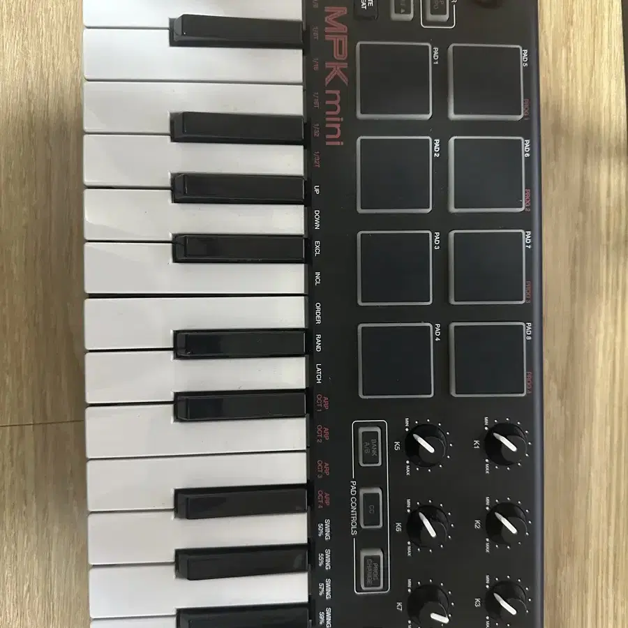 AKAI mpk mini