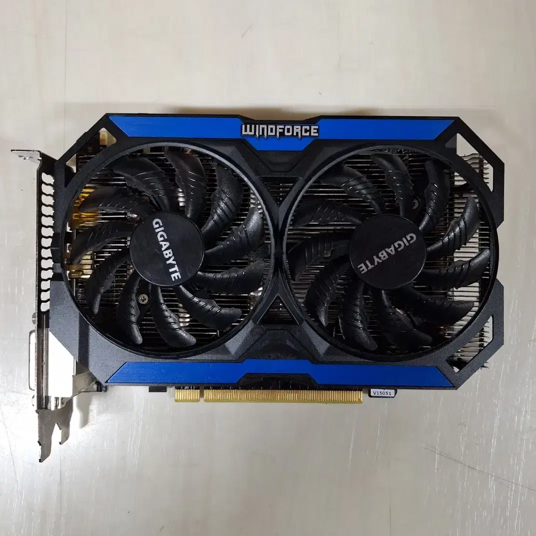 컴퓨터 그래픽카드 기가바이트 GTX960 4기가(2팬)