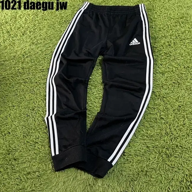 L ADIDAS PANTS 아디다스 바지