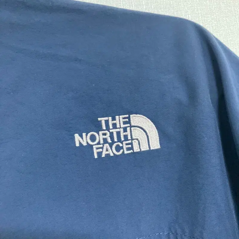 100 NORTH FACE 노스페이스 바람막이 자켓