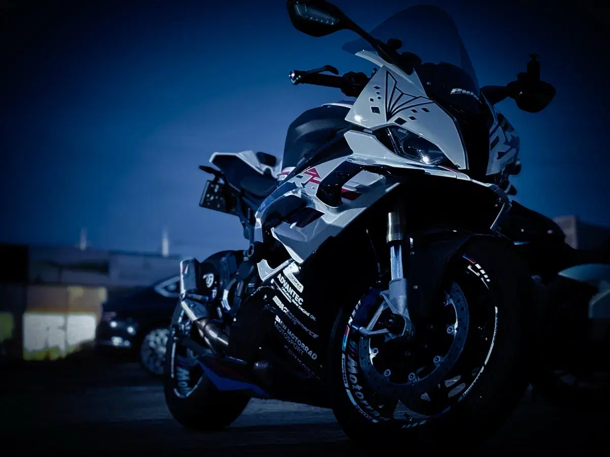 23년식5월출고 s1000rr m carbon package