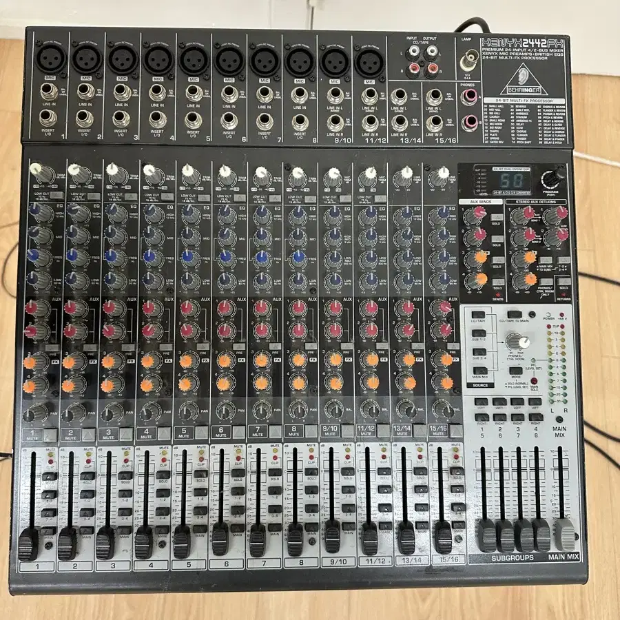 베링어 Behringer XENYX 2442fx 24채널 2버스 믹싱 콘