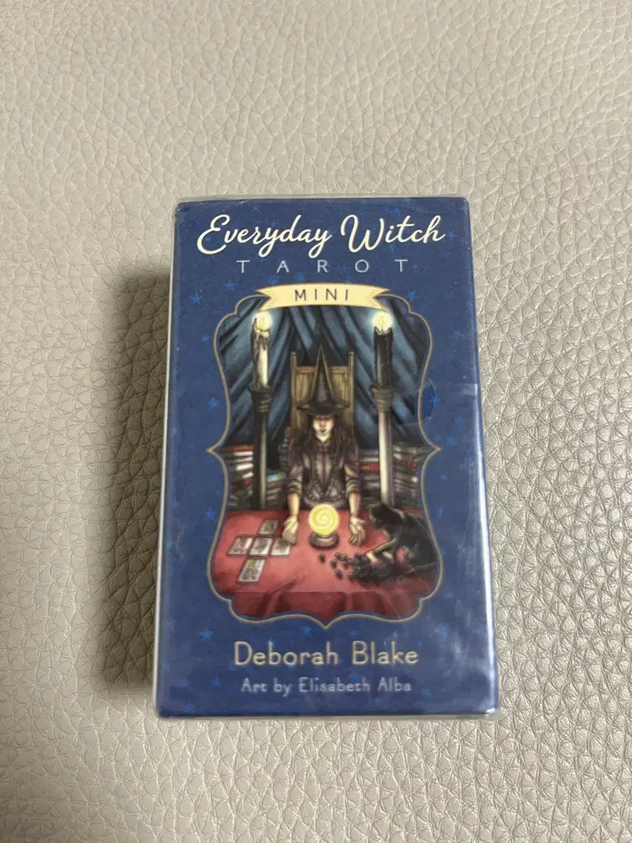 Everyday Witch Tarot Minutiae Kard