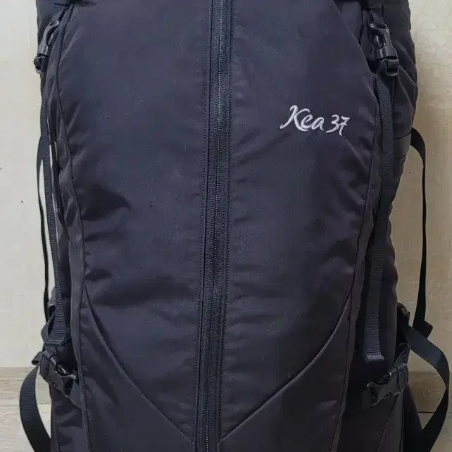 아크테릭스 ARC'TERYX 키아 kea 37 등산배낭 여행캠핑배낭