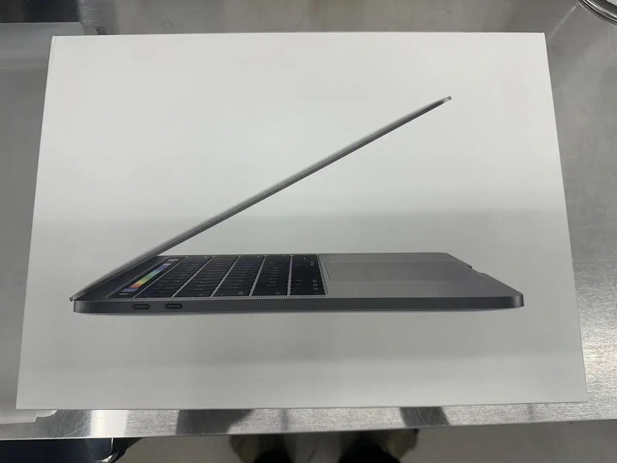 2017 MacBook Pro 13-inch(맥북 프로 13인치)