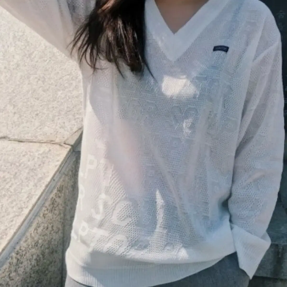 Sculptor See-Through V-Neck Knit Ivory