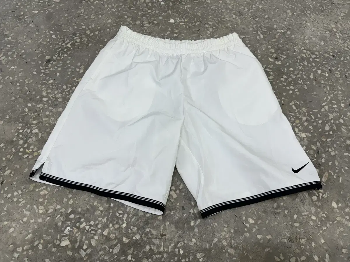 [L][Deadstock] Nike Agassi 90s Nylon Pants