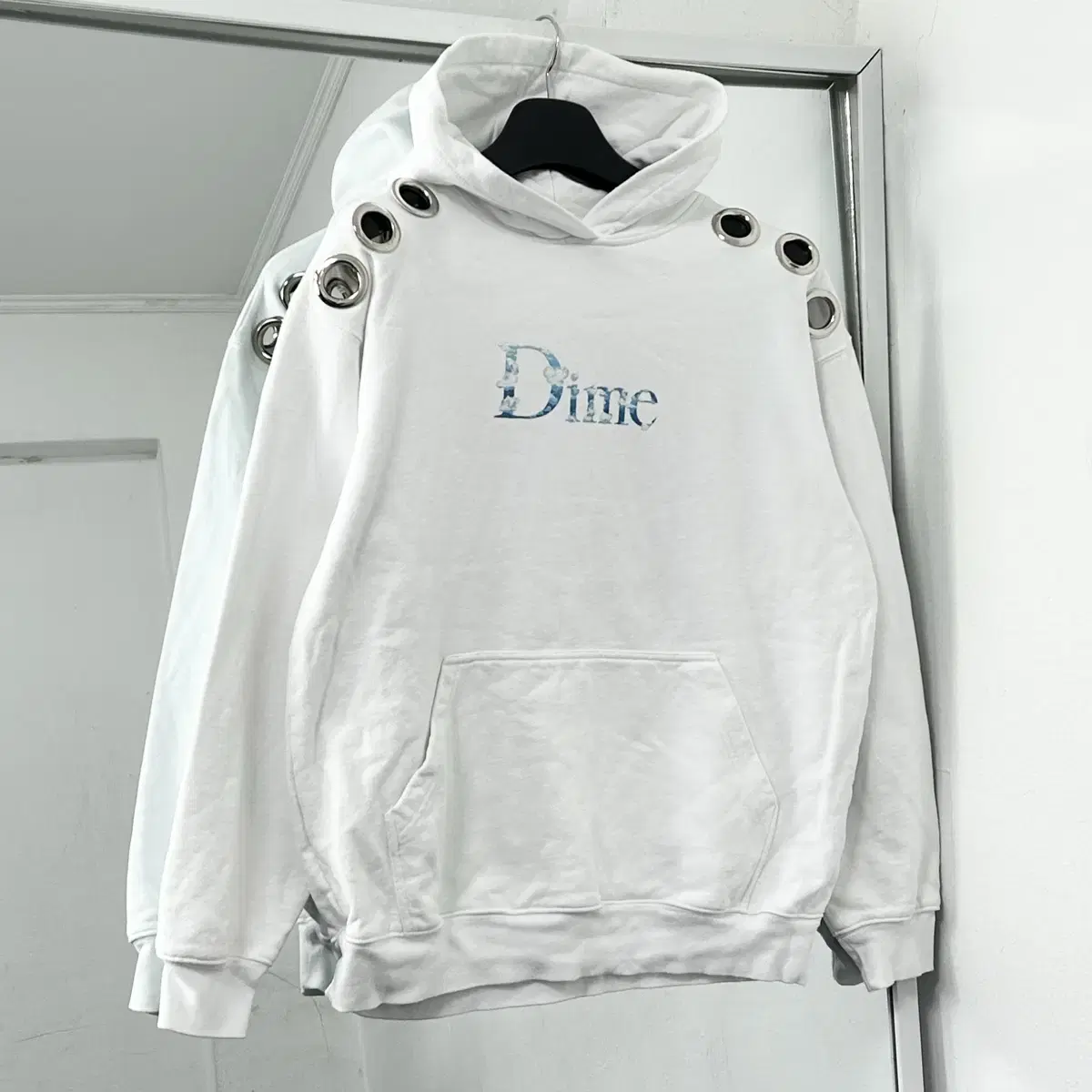 Dime Dime Eyelet Hood