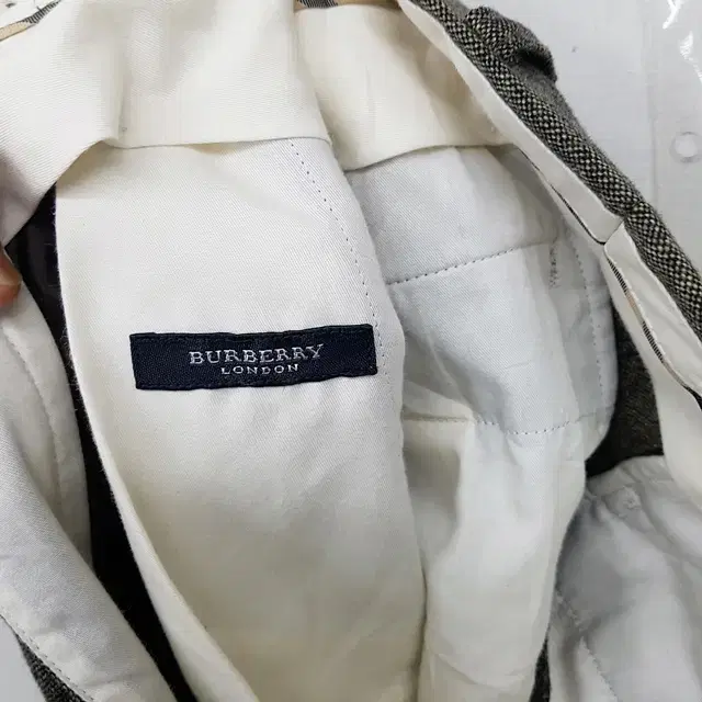 burberry 버버리 런던 울 팬츠