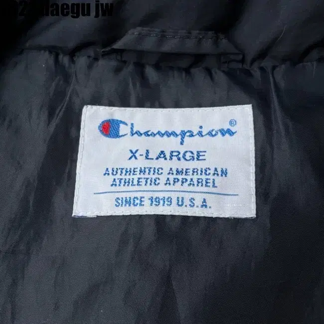 X-LARGE CHAMPION JUMPER 챔피온 패딩 점퍼